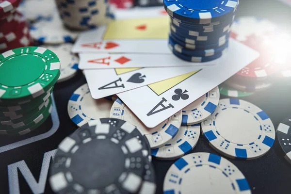 dinasti number prediction game interface showing number selection and stake entry